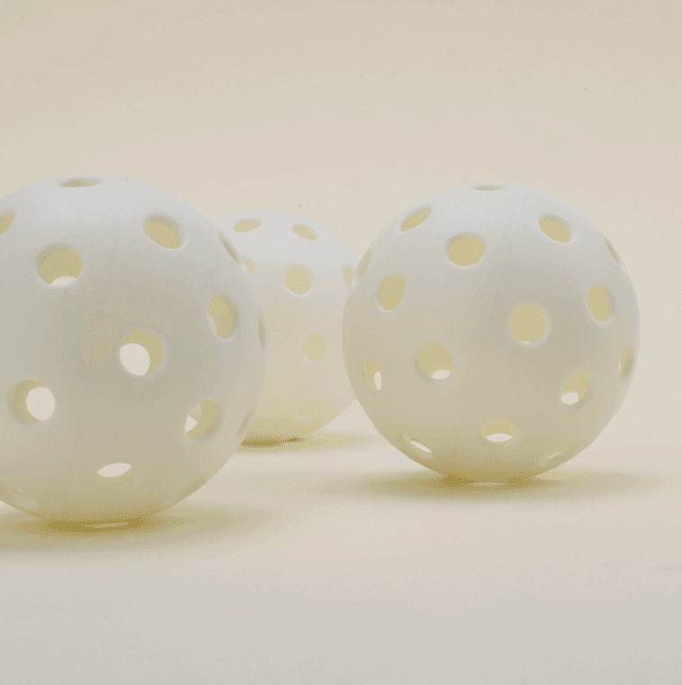 3Pcs White Hybrid Pickleballs