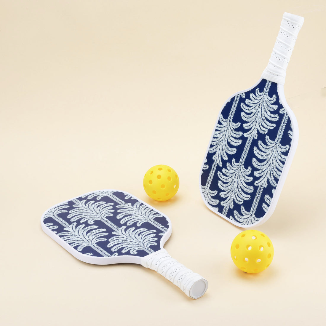  High-performance Pickleball set including 2 paddles, 4 durable balls, and a carry bag, designed for both indoor and outdoor play, suitable for players of all skill levels.